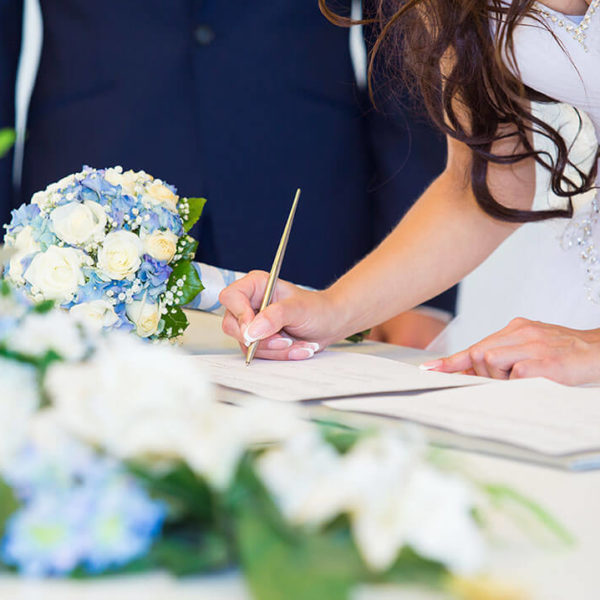 How Do You Apply for a Marriage License in Las Vegas for Your Wedding Ceremony