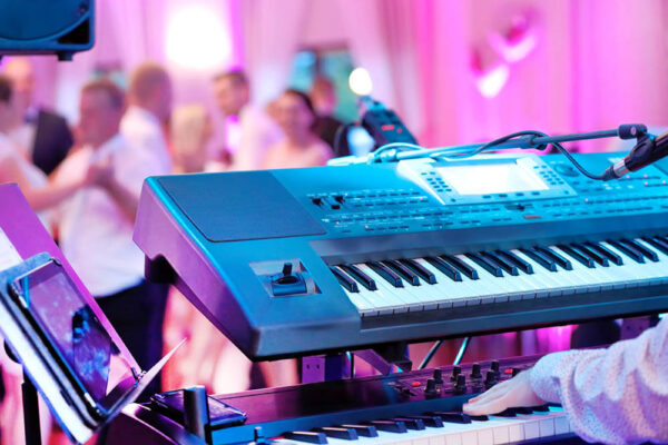 Reception Music at Lakeside Weddings and Events - DJ vs Live Band