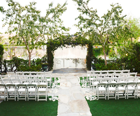 Grand Garden Las Vegas Wedding Venues Near Vegas Strip with Lakefront Ceremony Packages