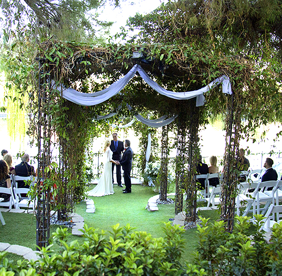 Waterfront Wedding Venue in Las Vegas with Ceremony Gazebo