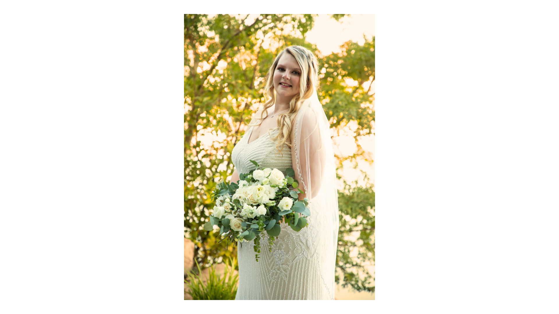 The Magic of Golden Hour Wedding Photos