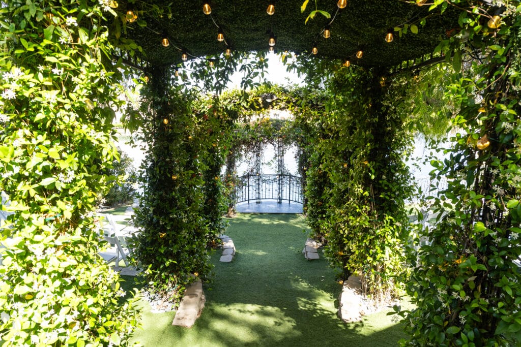 outdoor all inclusive Vegas wedding packages