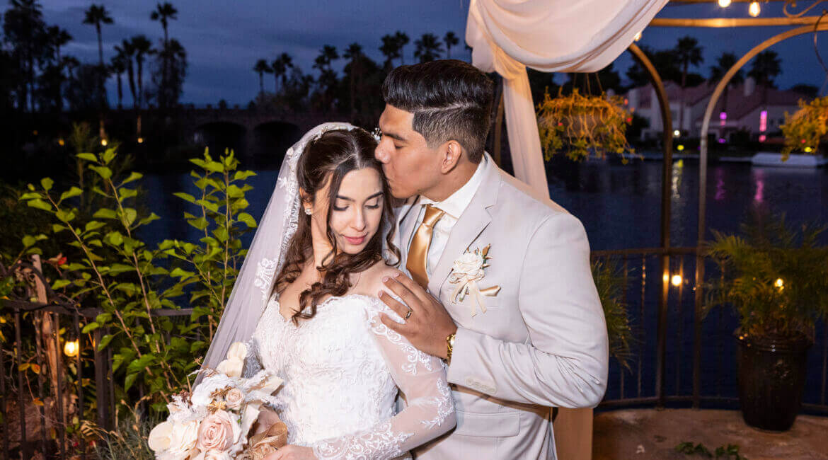 Lakeside reception venue Las Vegas